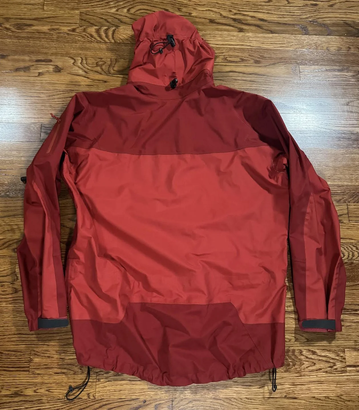 Vintage Arc'teryx Theta AR Red Gore-Tex Jacket (Size XL) — RootsBK